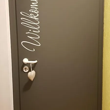 Glueckauf Apartman *